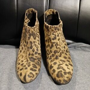 Sam & Libby Ankle Booties Size 7.5 M Cheetah Leopard Print